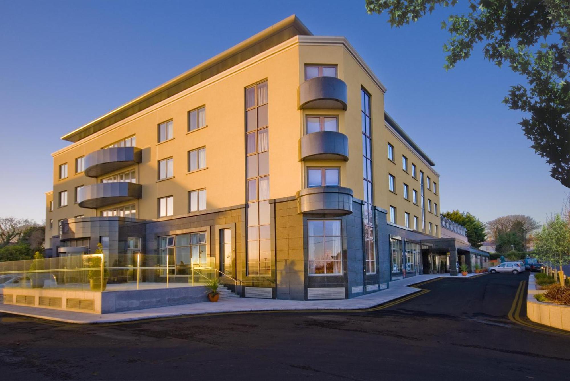 Salthill Hotel Galway Exterior photo